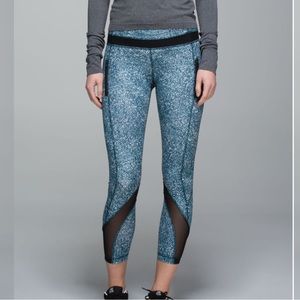 🍋 Lululemon Inspire Tight II Full-On Luxtreme Pebble Print Alberta Lake/Black